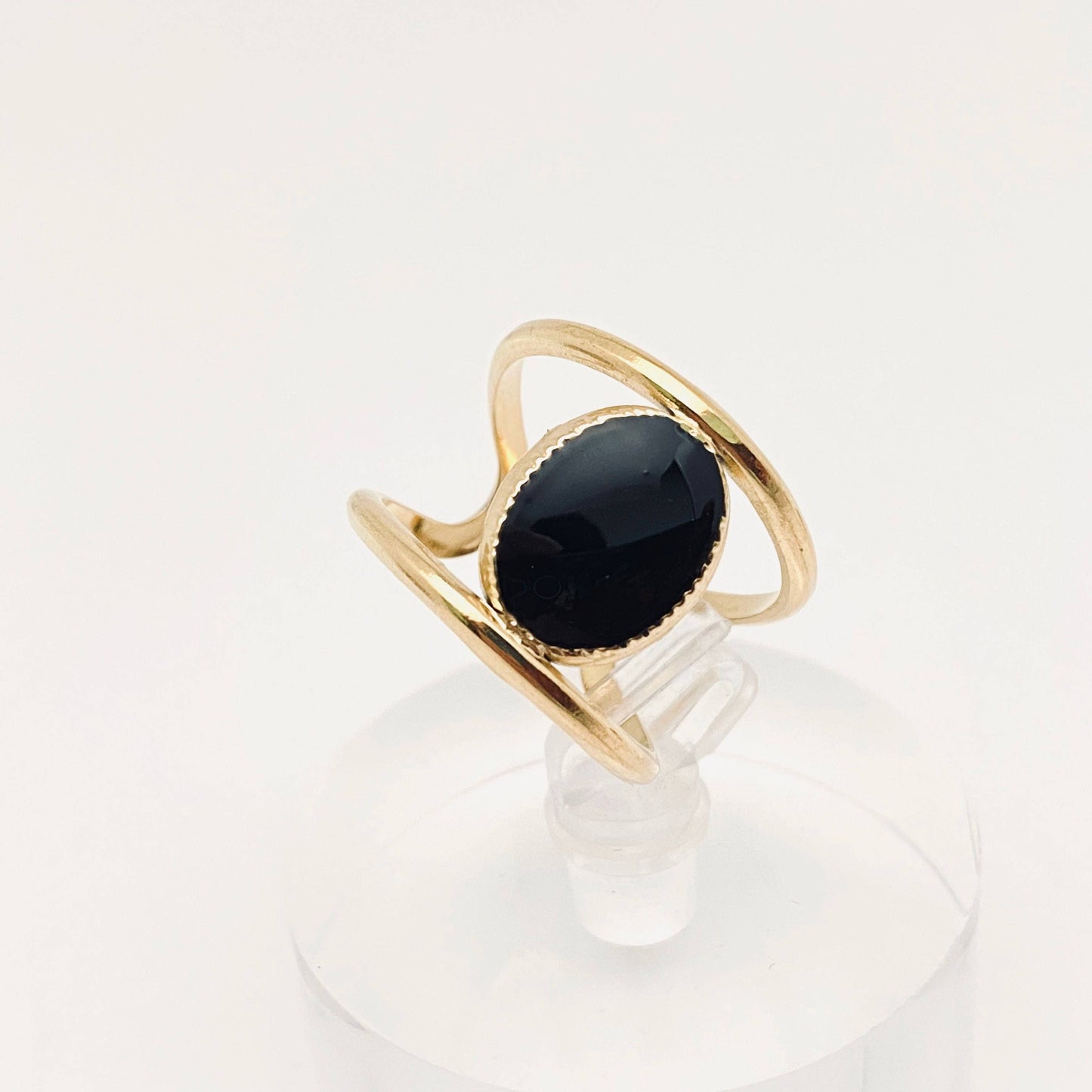 Black Stone Vintage Ring